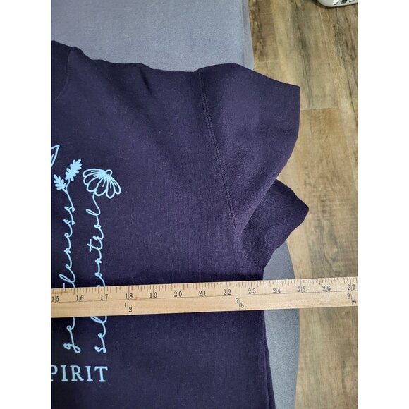 LOVE IN FAITH Women's XL Navy Sweatshirt Fruit of the Spirit Galations 5:22 - Picture 6 of 6